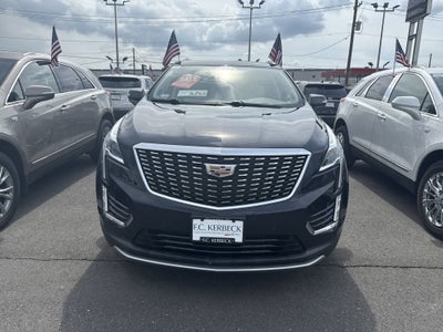 2022 Cadillac XT5 Premium Luxury