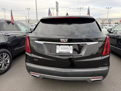 2022 Cadillac XT5 Premium Luxury