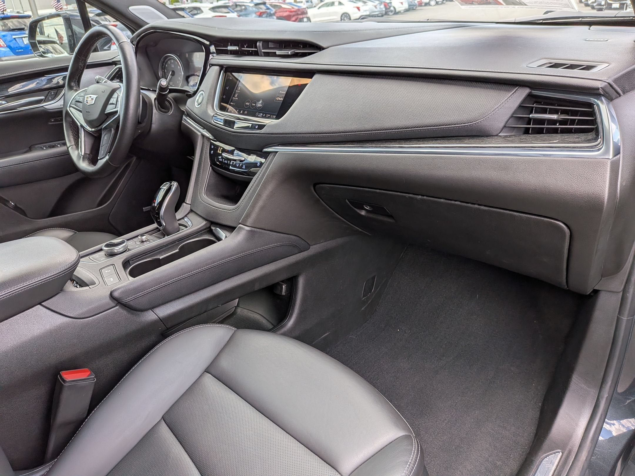 2022 Cadillac XT5 Premium Luxury