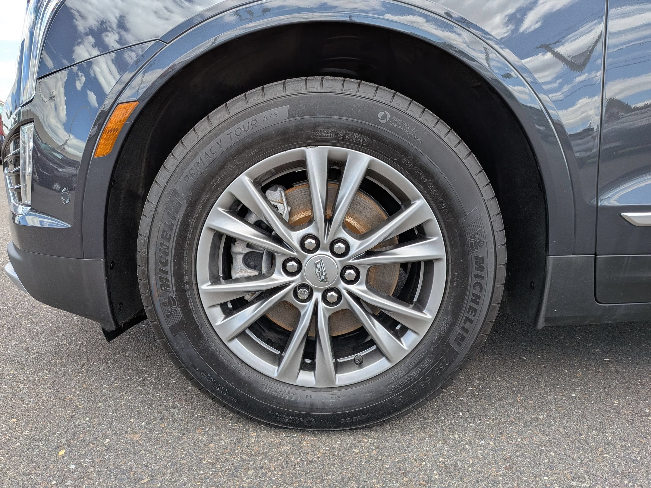 2022 Cadillac XT5 Premium Luxury