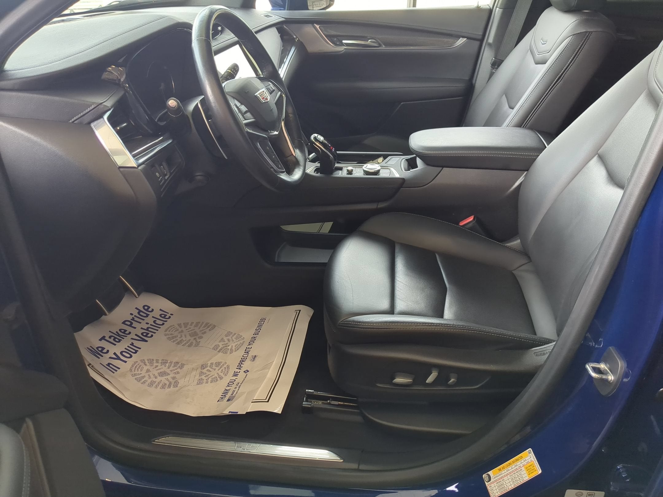 2023 Cadillac XT5 Sport