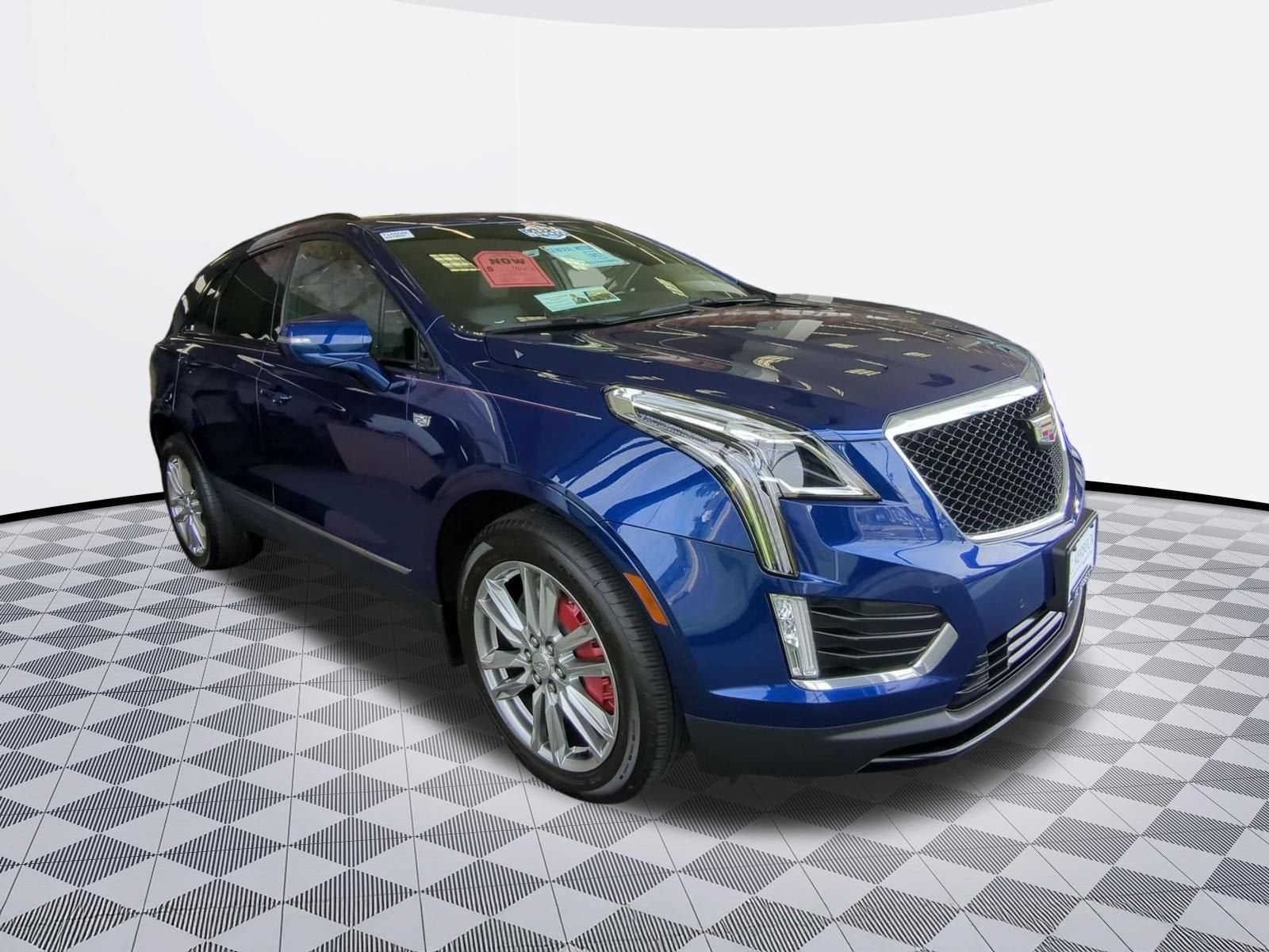 2023 Cadillac XT5 Sport