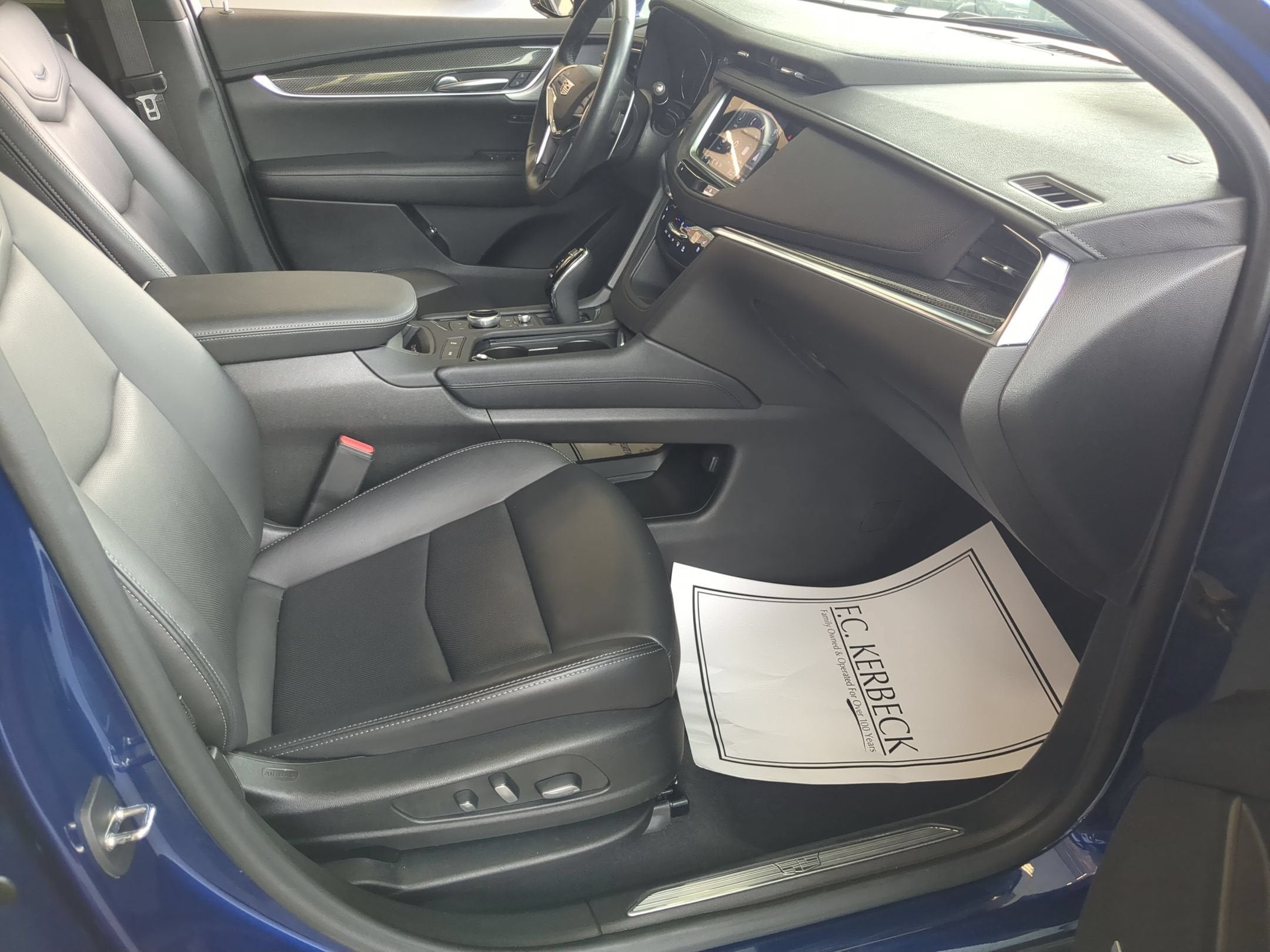 2023 Cadillac XT5 Sport