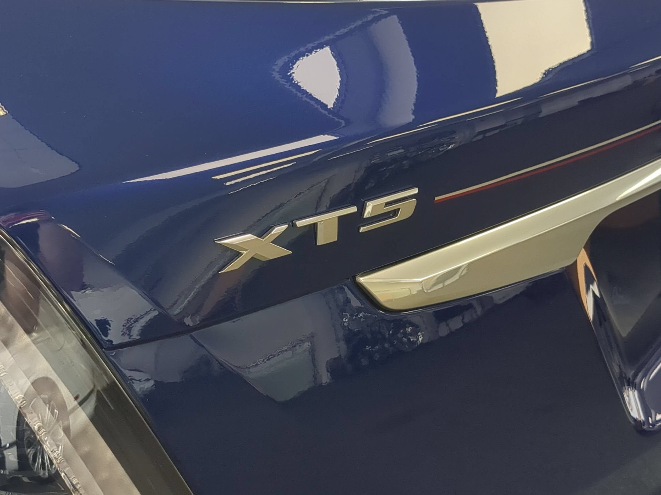 2023 Cadillac XT5 Sport