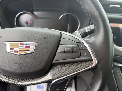 2024 Cadillac XT5 Sport