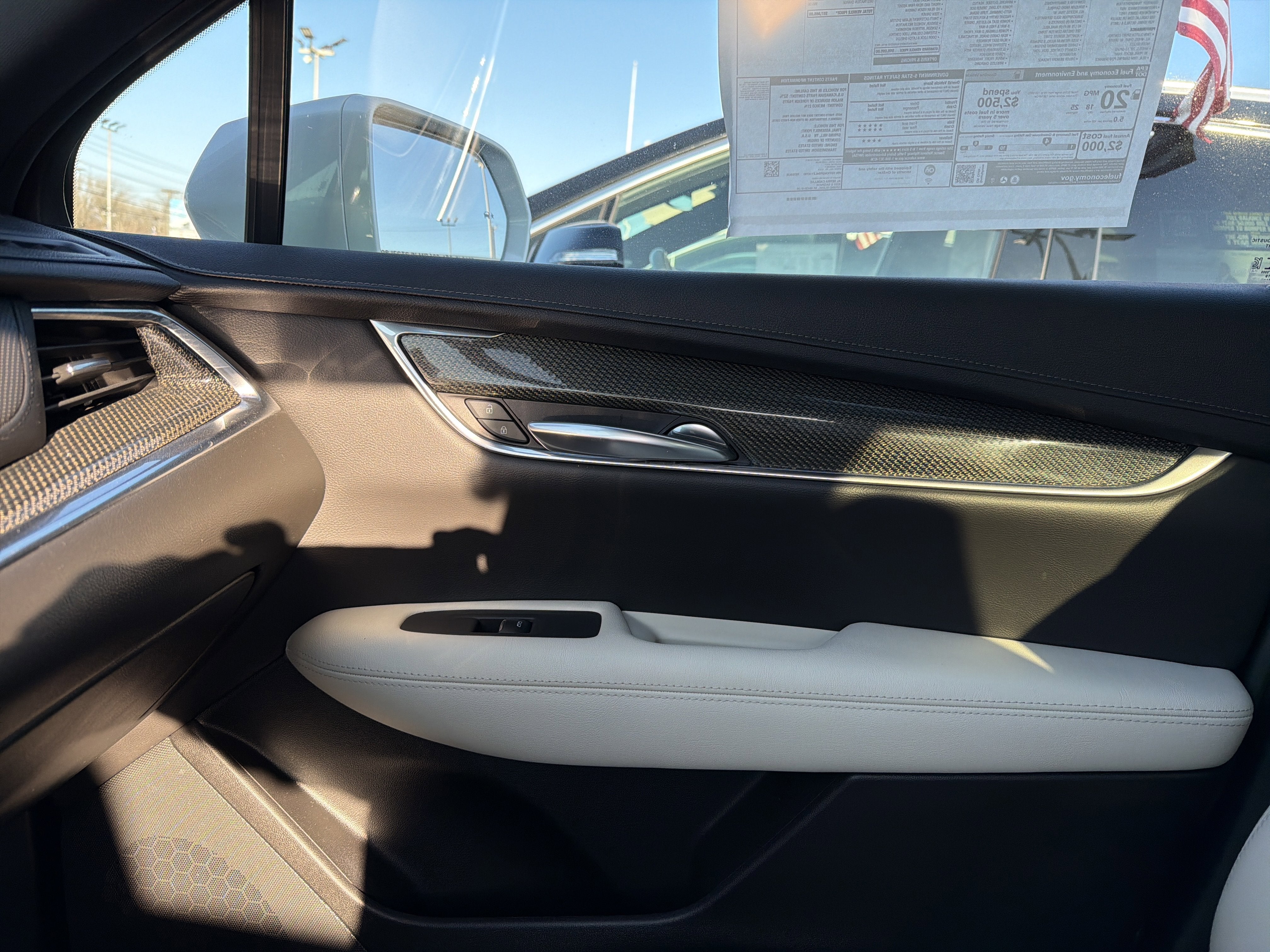 2020 Cadillac XT5 Sport