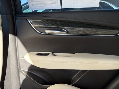 2020 Cadillac XT5 Sport