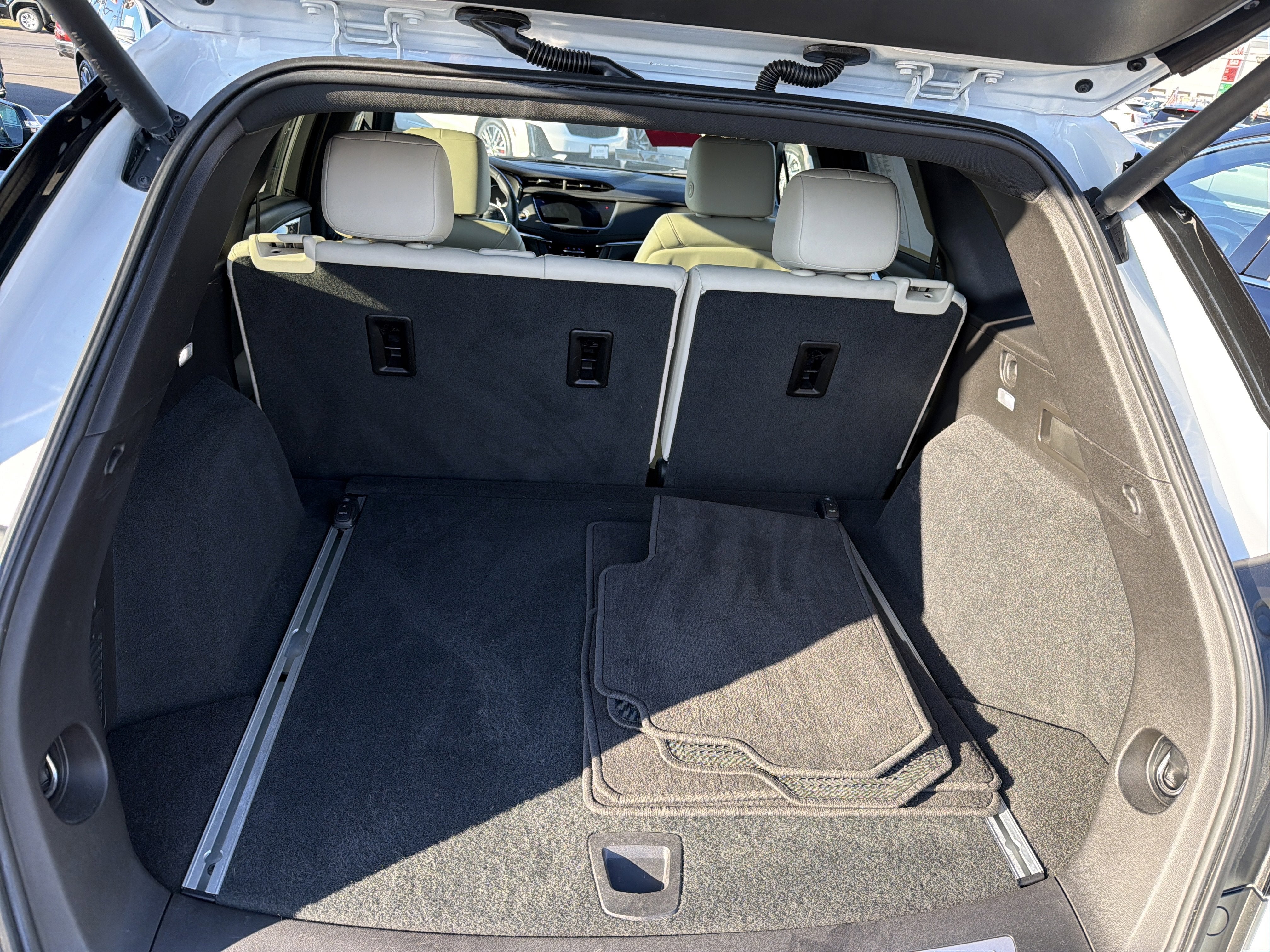 2020 Cadillac XT5 Sport