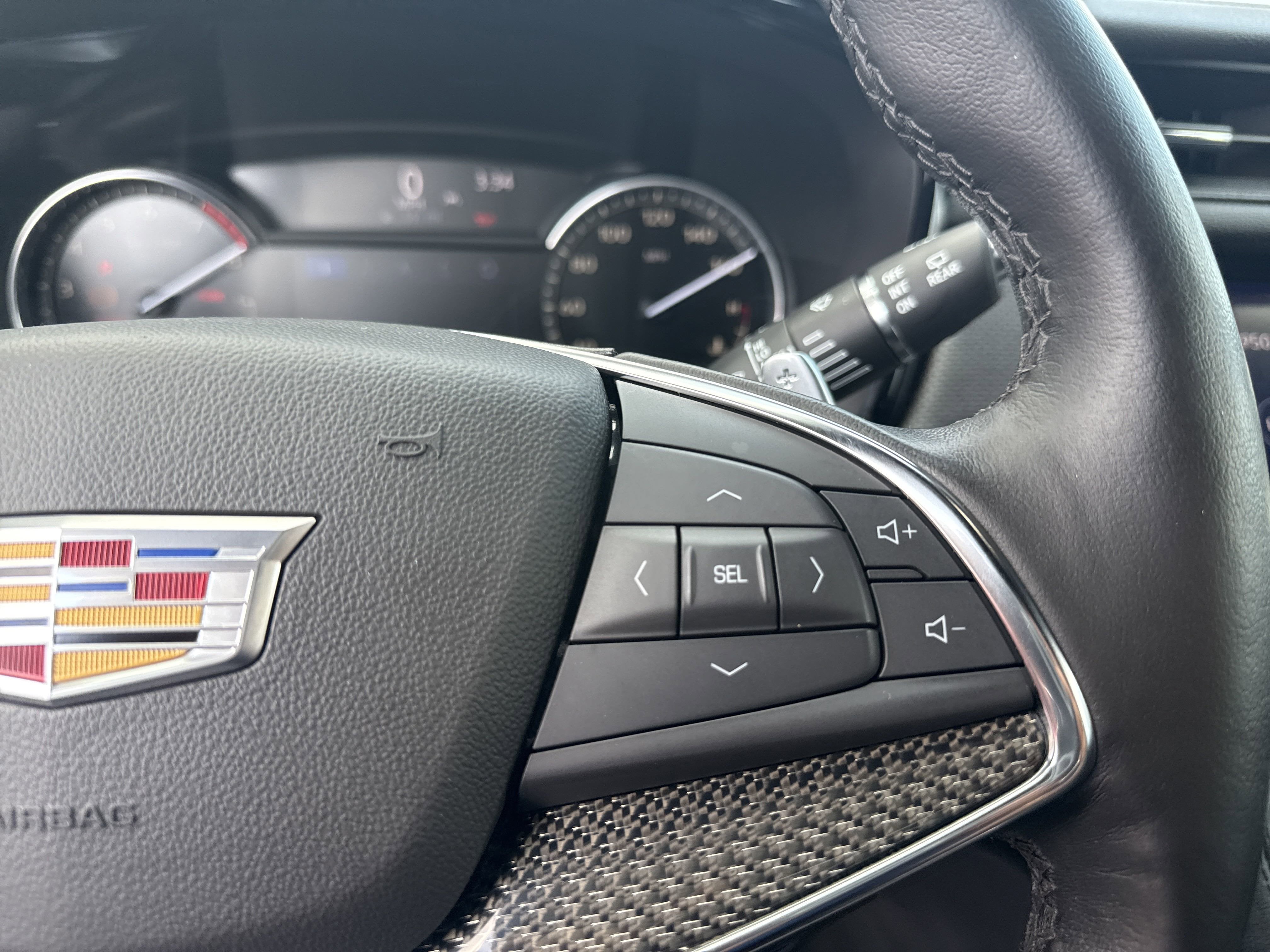 2022 Cadillac XT5 Sport