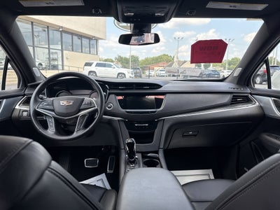 2022 Cadillac XT5 Sport