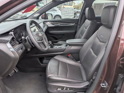 2022 Cadillac XT5 Sport