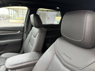 2022 Cadillac XT5 Sport