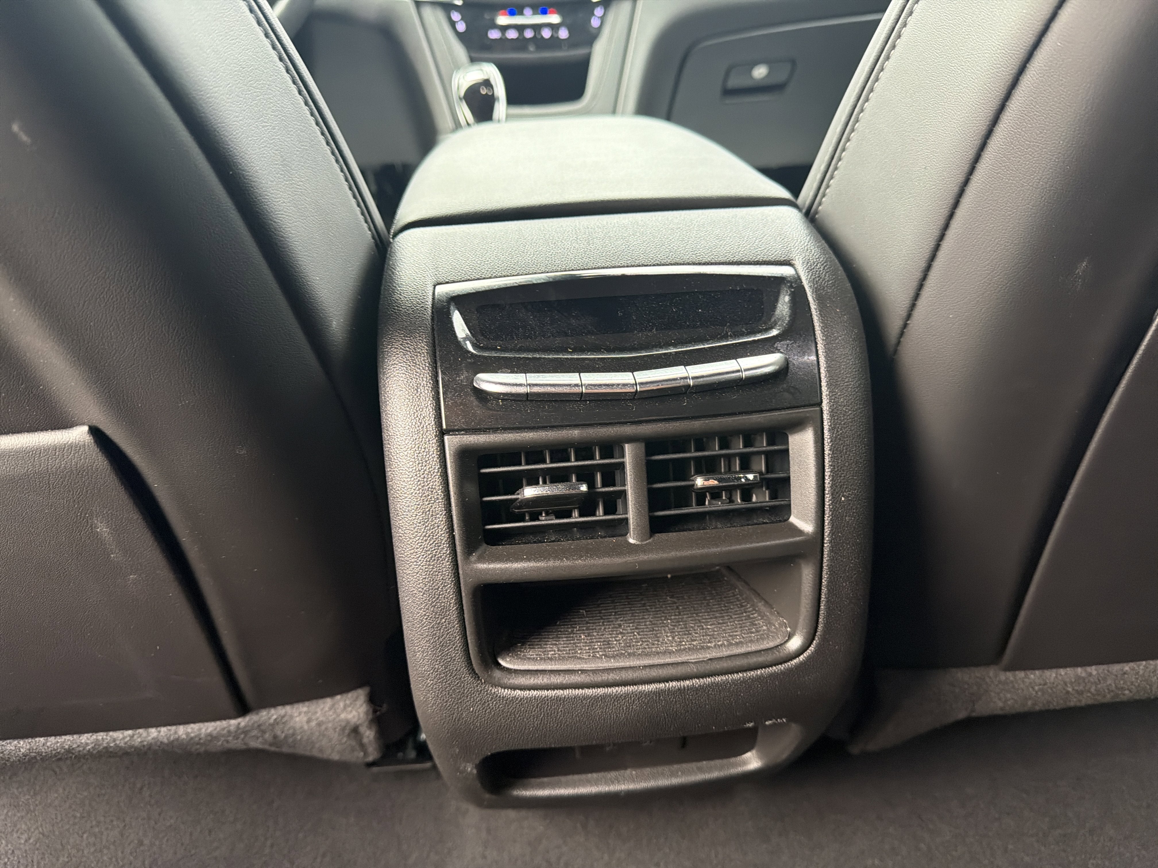 2022 Cadillac XT5 Sport