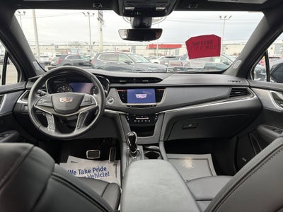 2022 Cadillac XT5 Sport