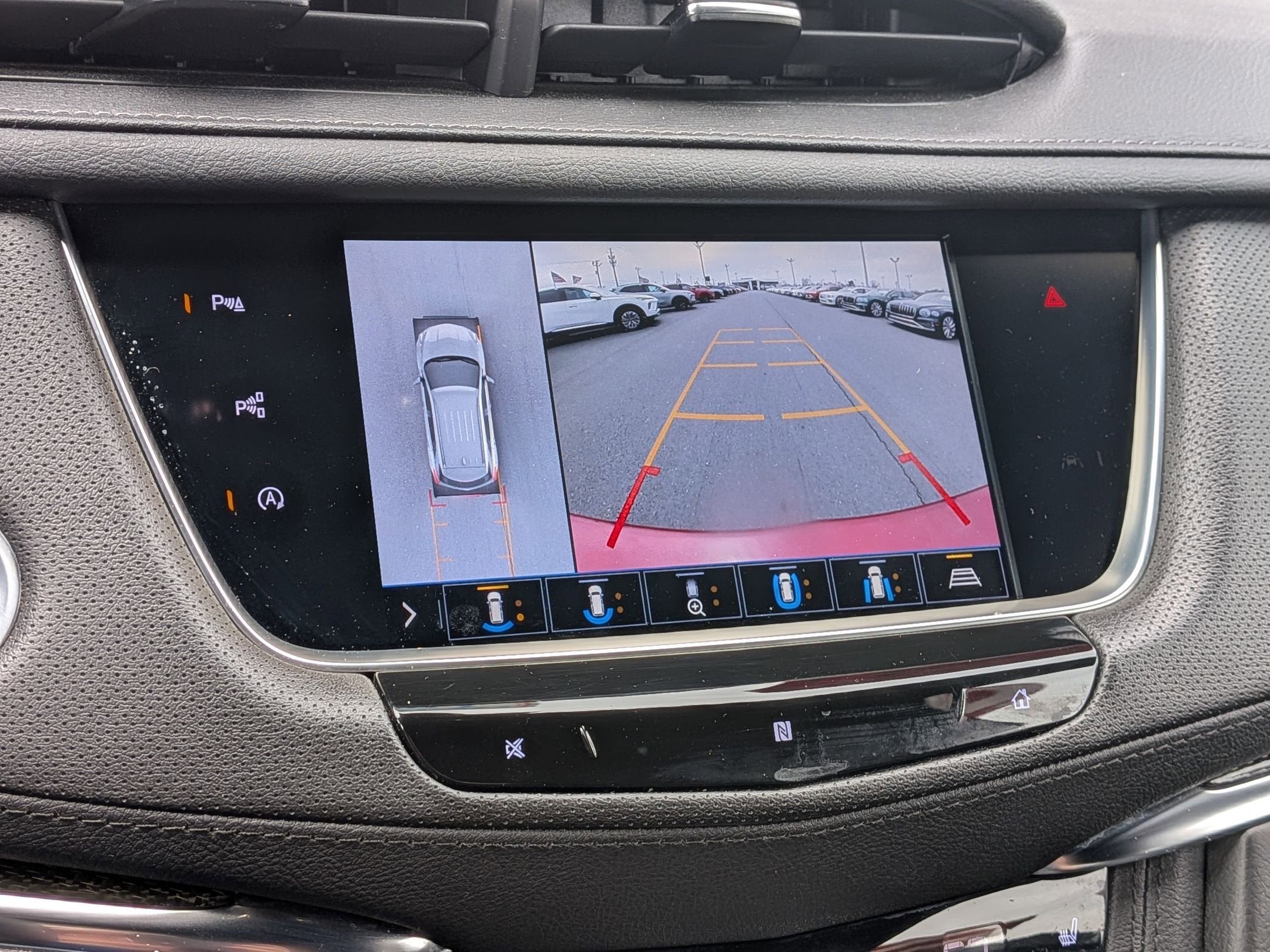 2020 Cadillac XT5 Sport
