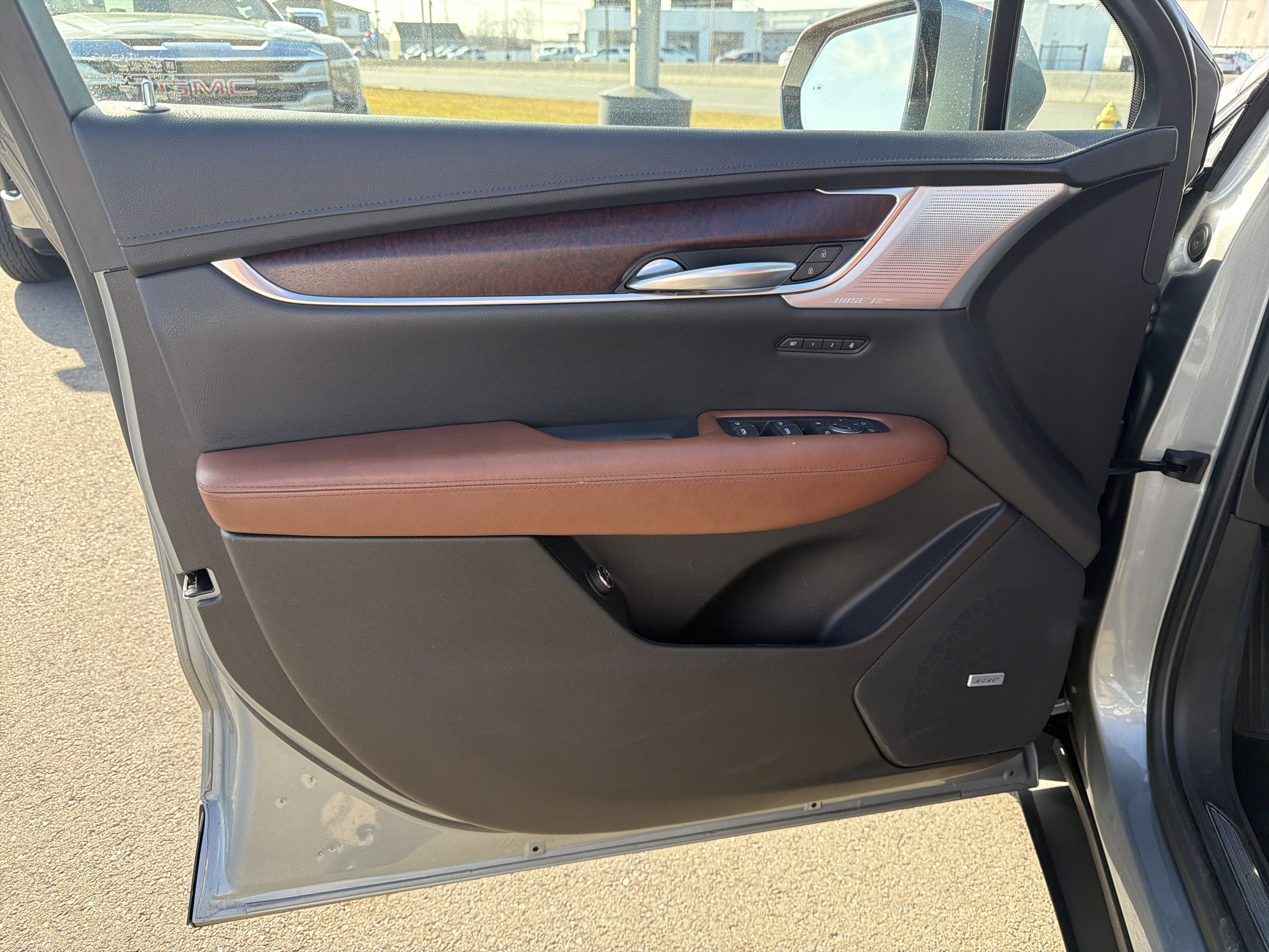 2023 Cadillac XT5 Sport