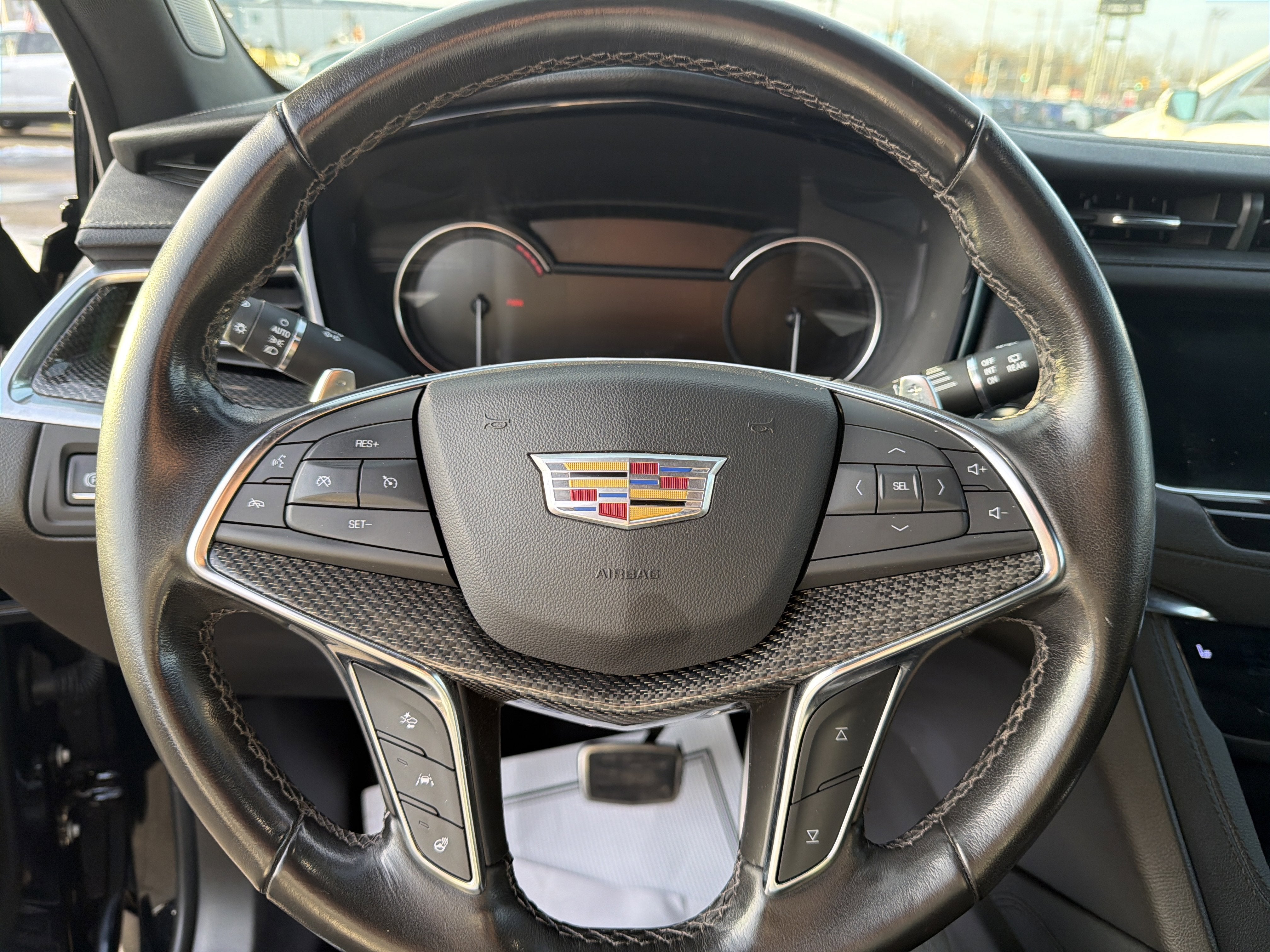 2023 Cadillac XT5 Sport