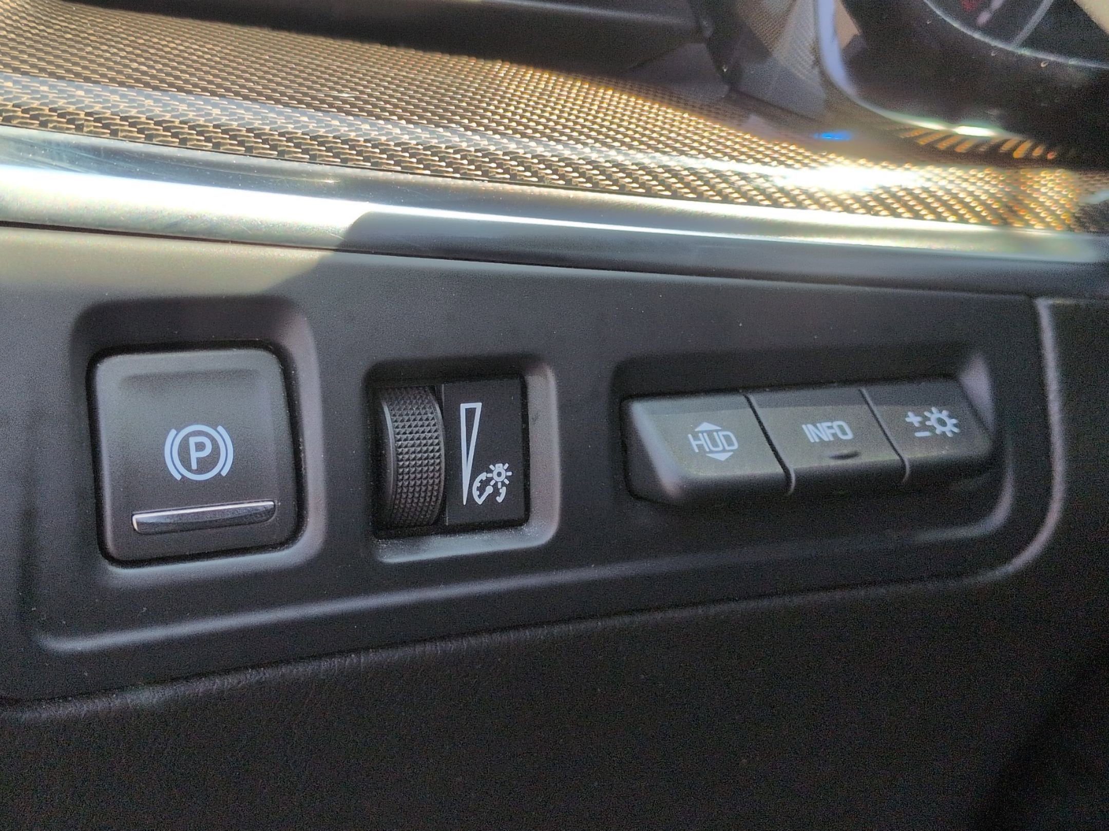 2024 Cadillac XT5 Sport