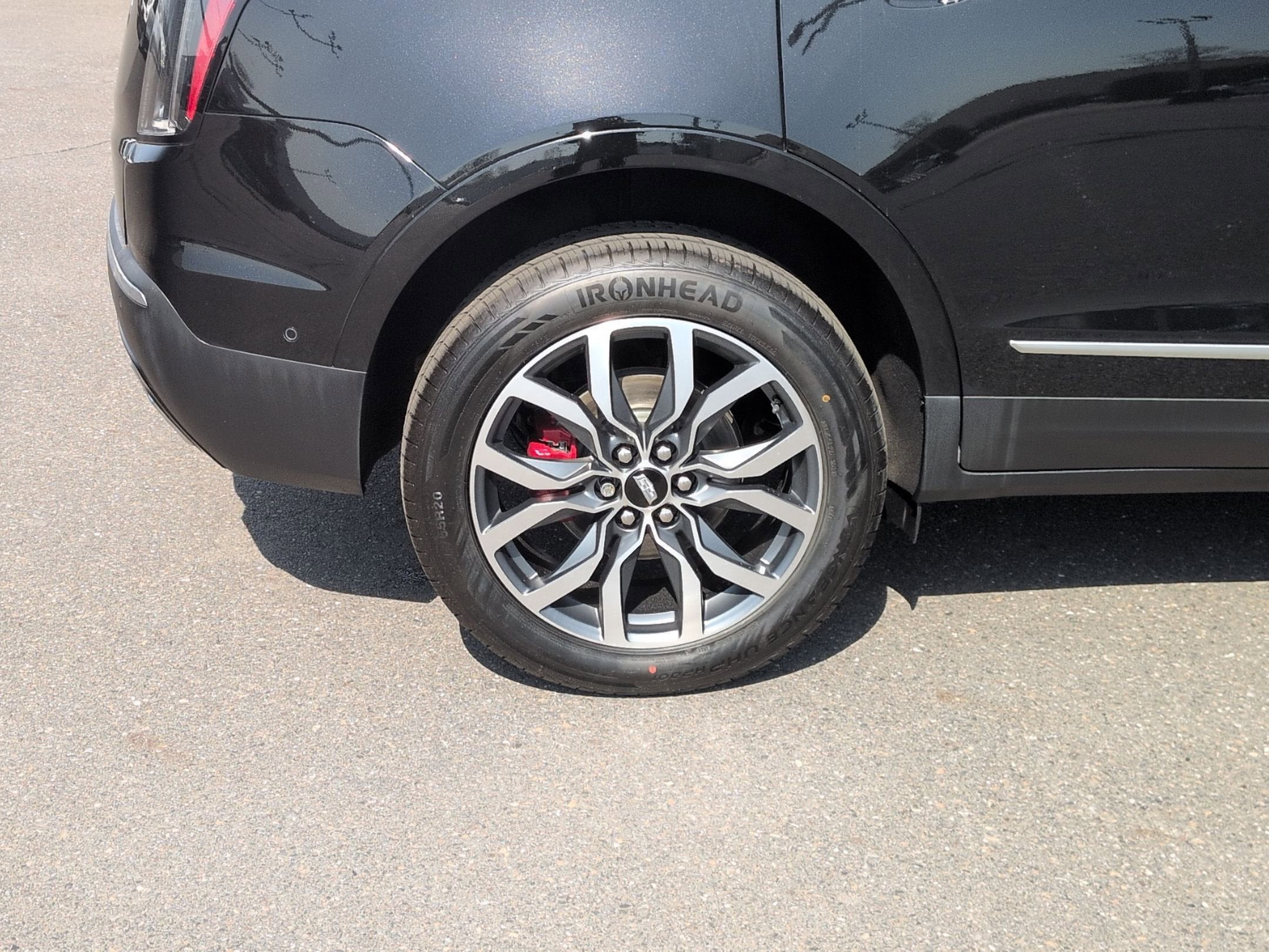 2024 Cadillac XT5 Sport