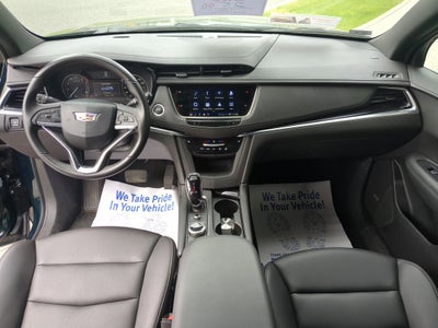 2025 Cadillac XT6 Luxury
