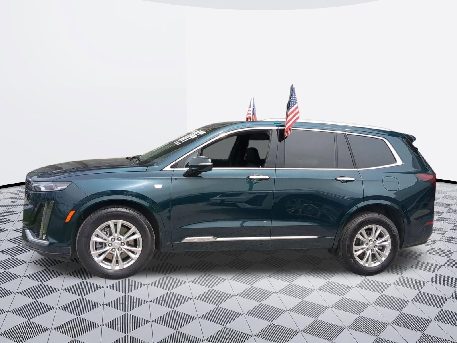 2025 Cadillac XT6 Luxury
