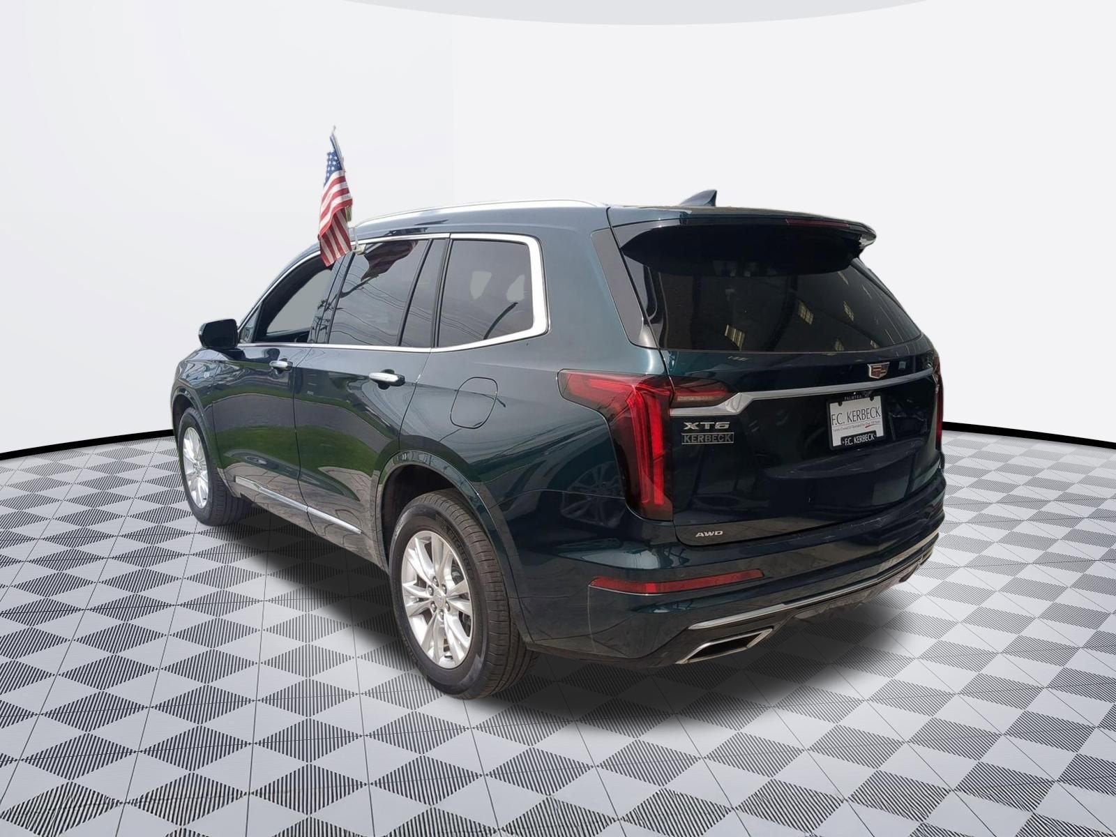 2025 Cadillac XT6 Luxury