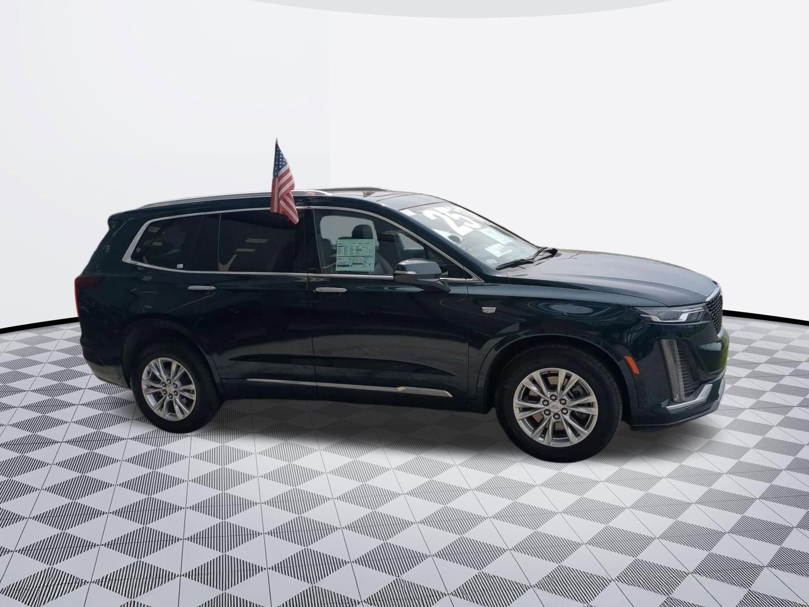 2025 Cadillac XT6 Luxury