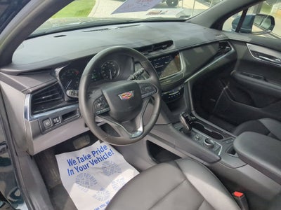 2025 Cadillac XT6 Luxury