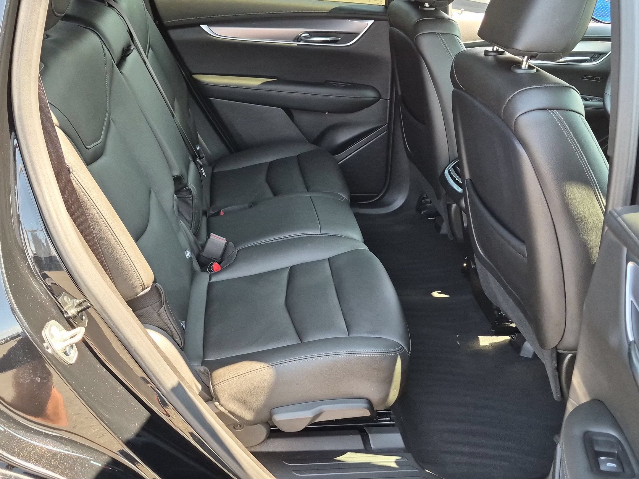 2024 Cadillac XT6 Luxury