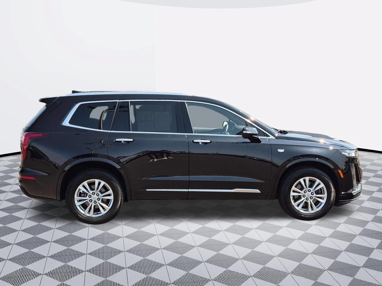 2024 Cadillac XT6 Luxury