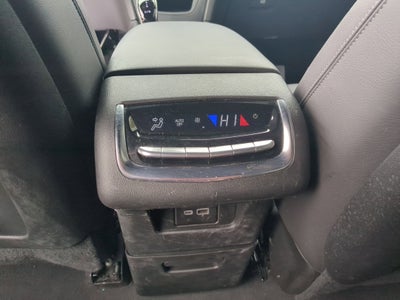 2024 Cadillac XT6 Luxury