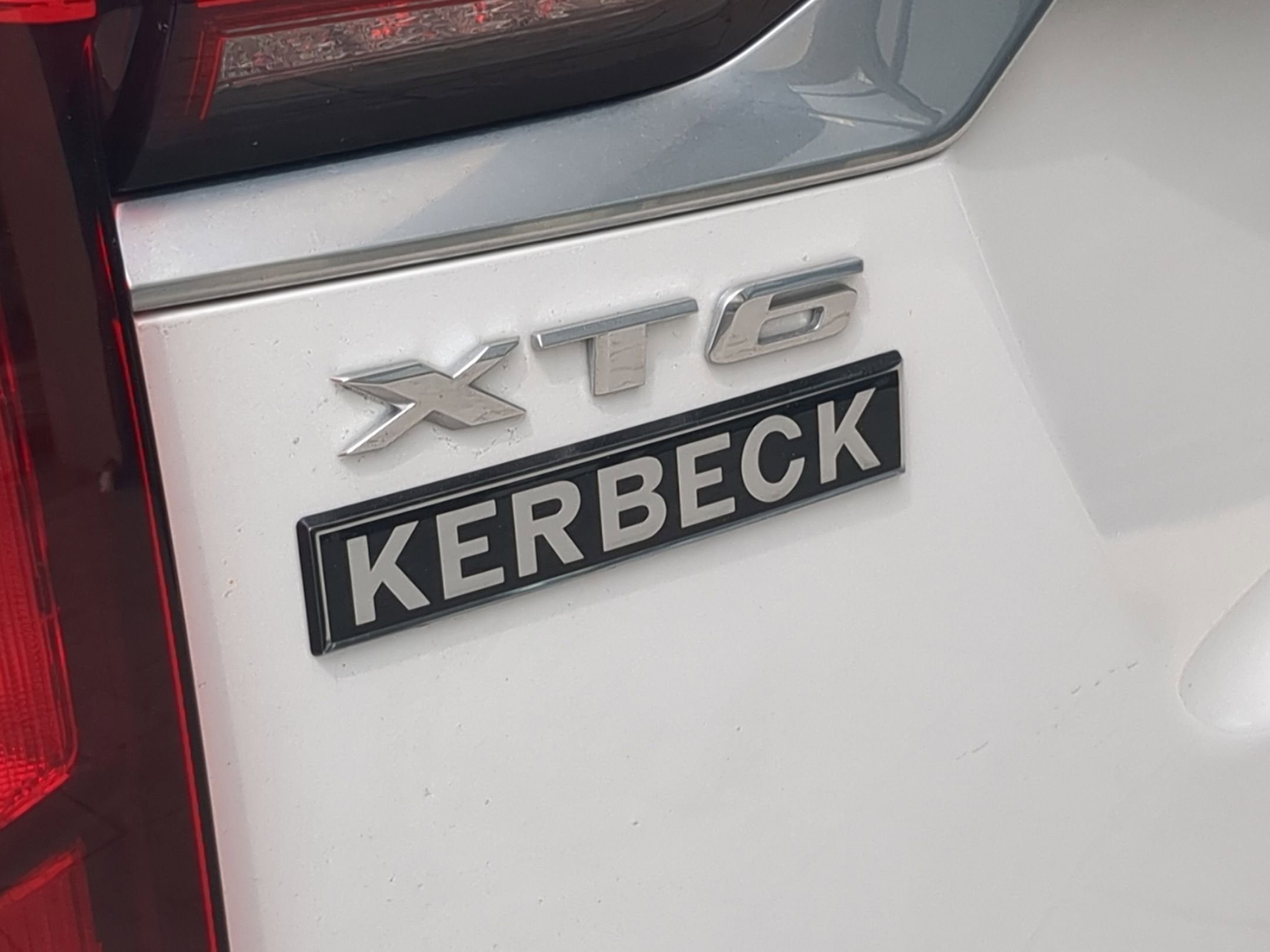 2024 Cadillac XT6 Luxury