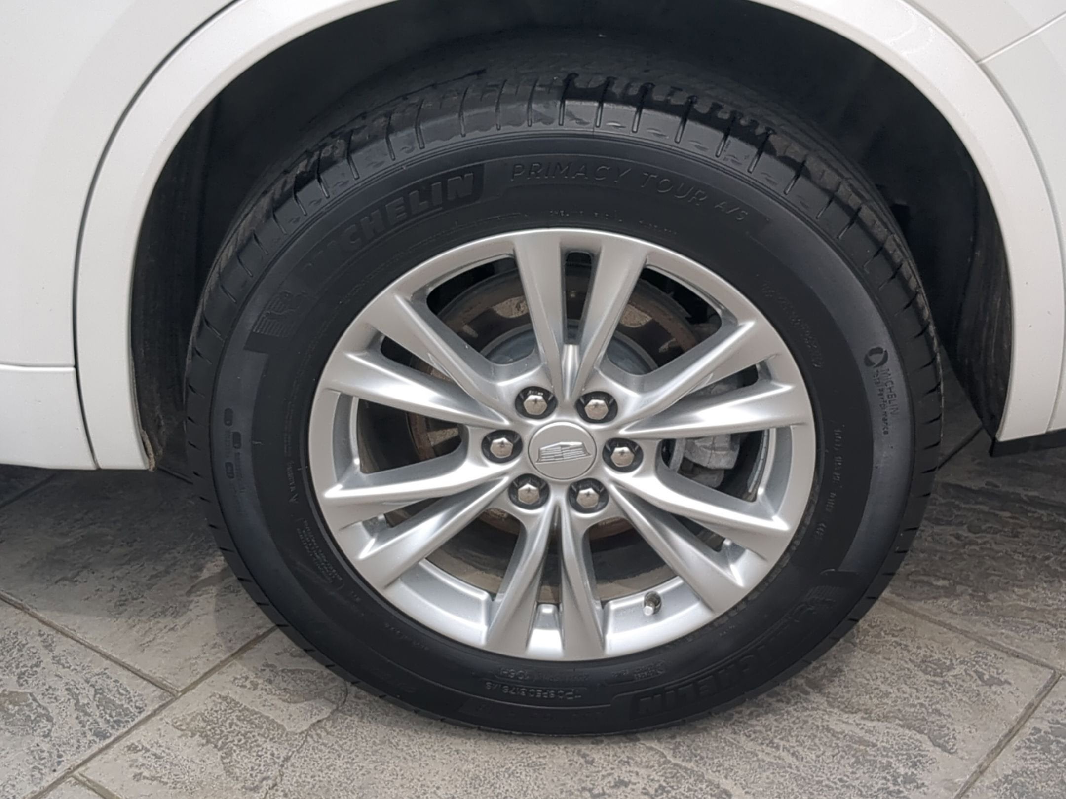 2024 Cadillac XT6 Luxury