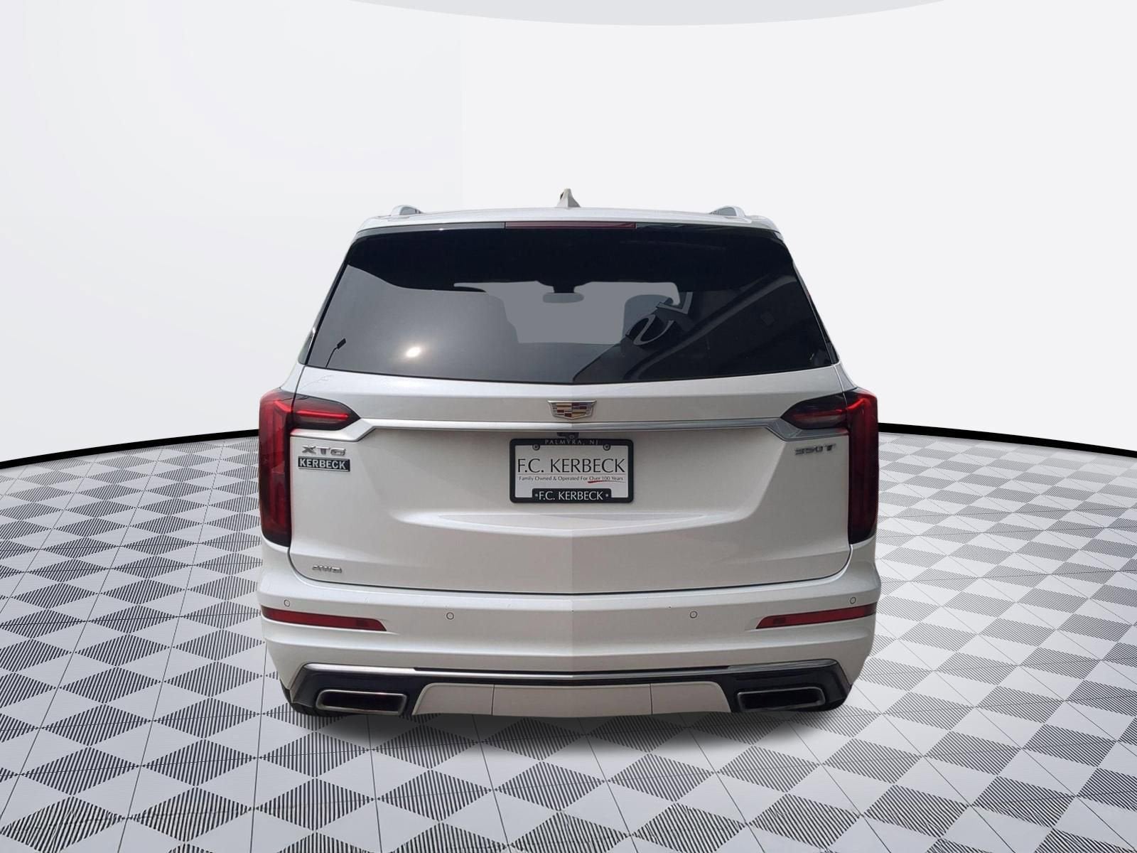 2024 Cadillac XT6 Luxury