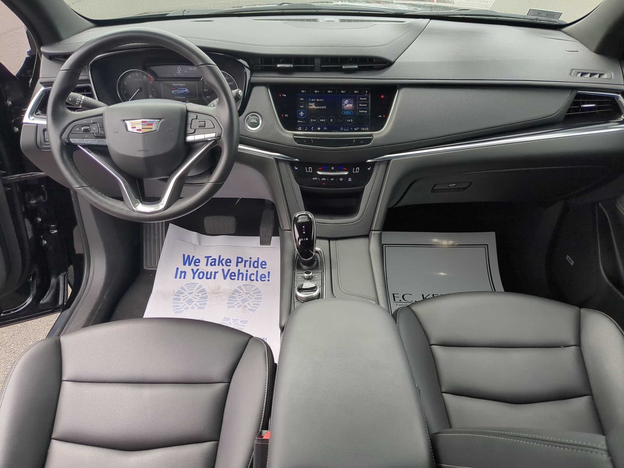 2024 Cadillac XT6 Luxury