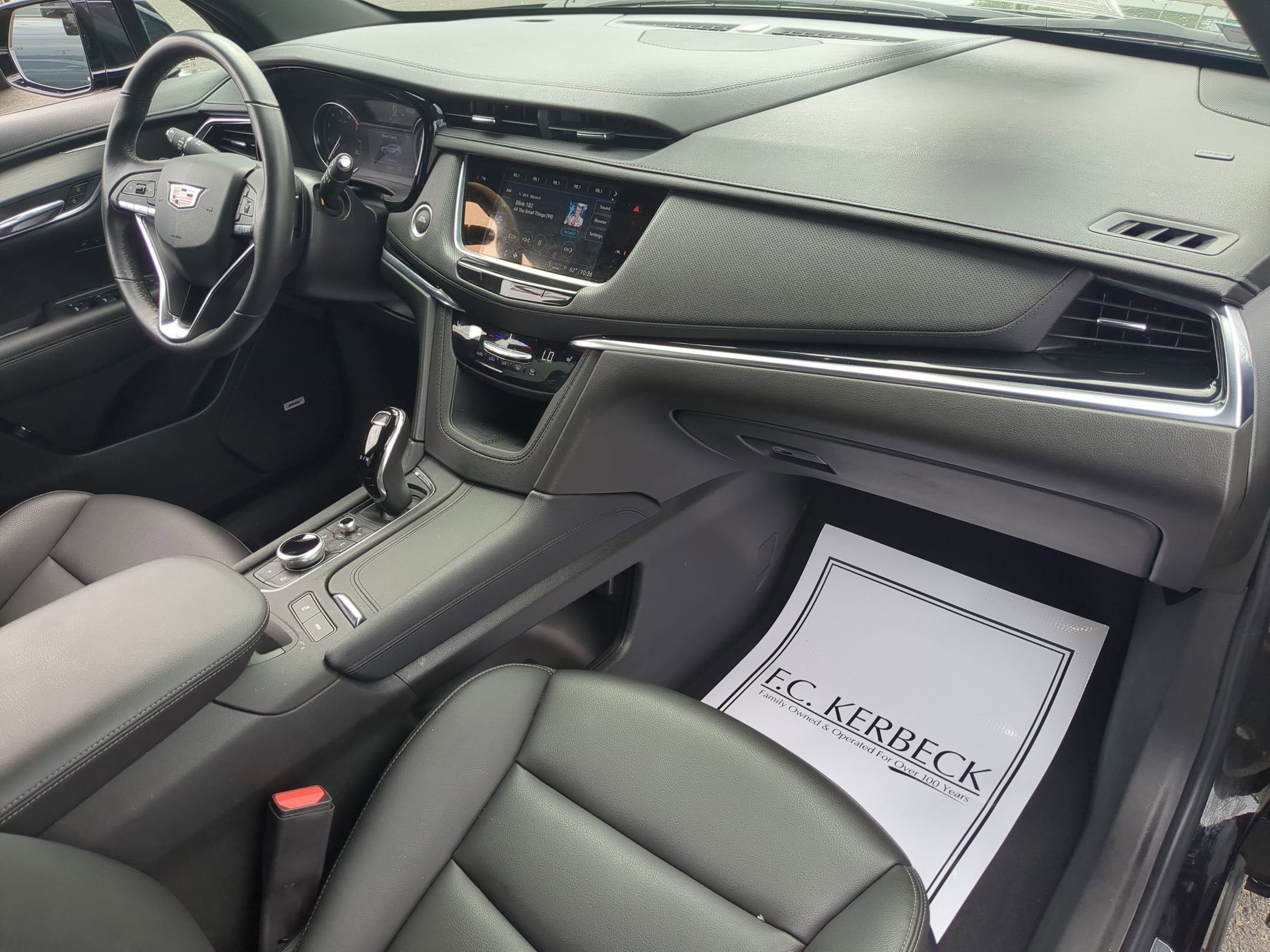 2024 Cadillac XT6 Luxury