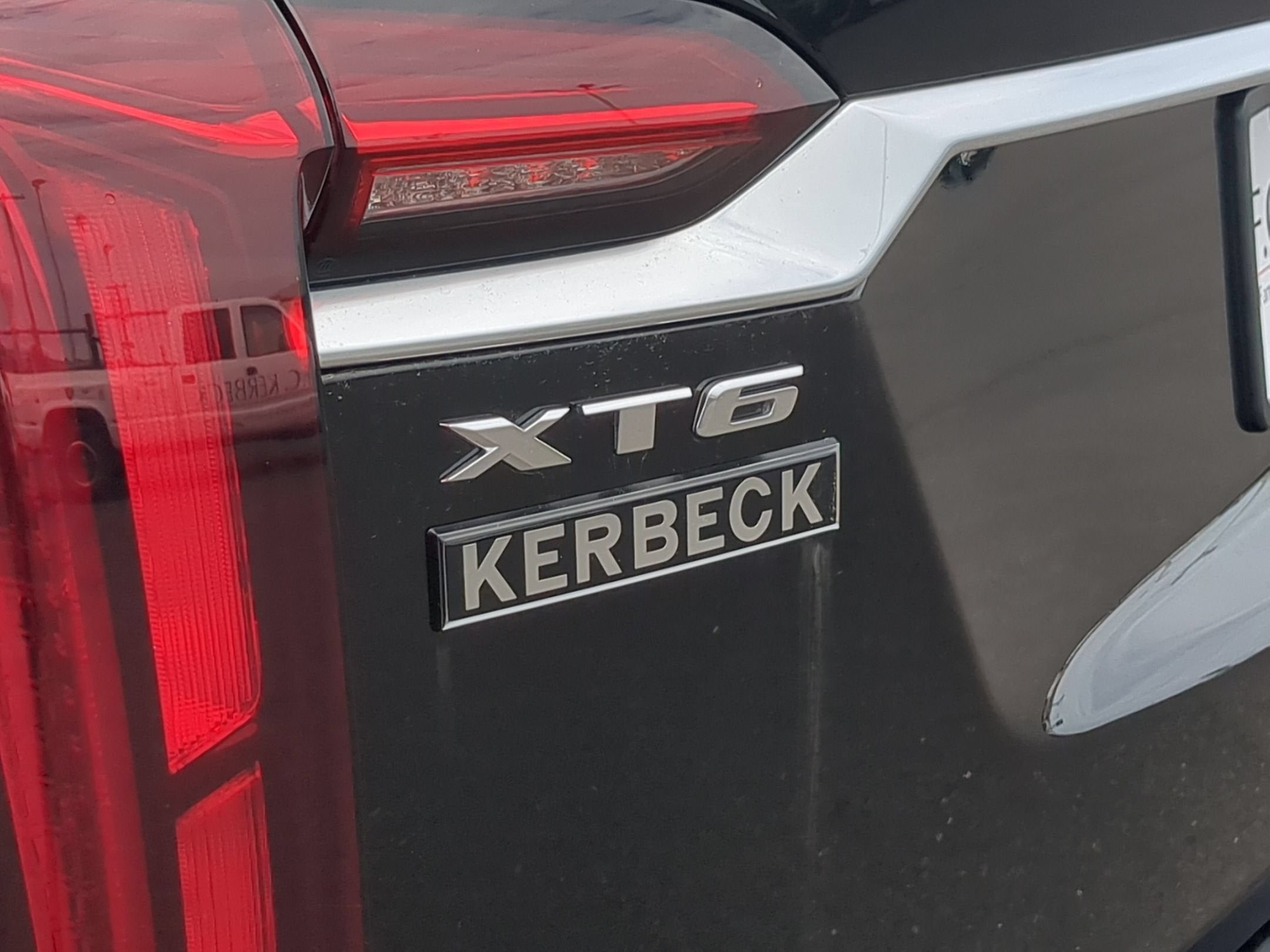 2024 Cadillac XT6 Luxury