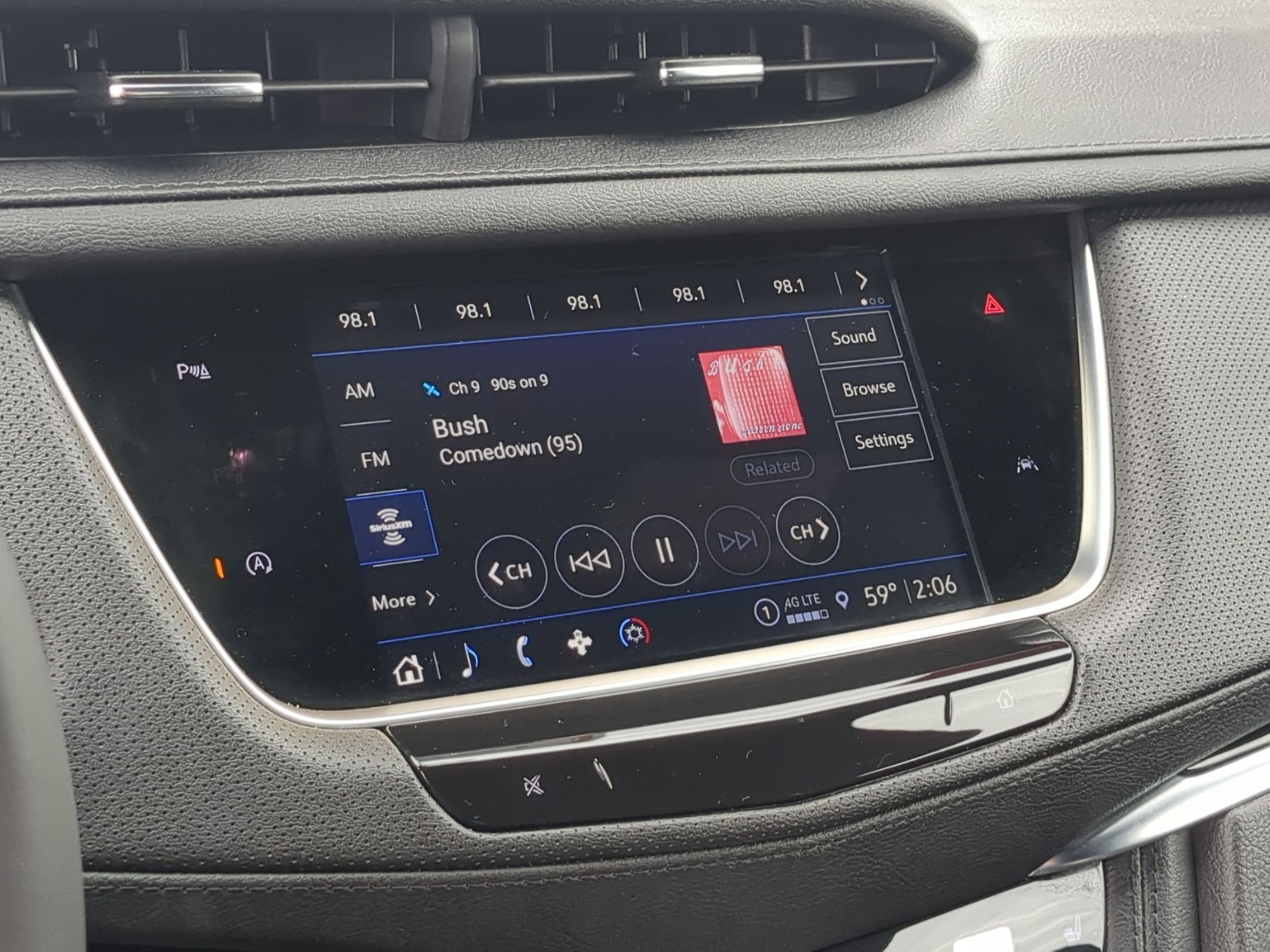 2024 Cadillac XT6 Luxury