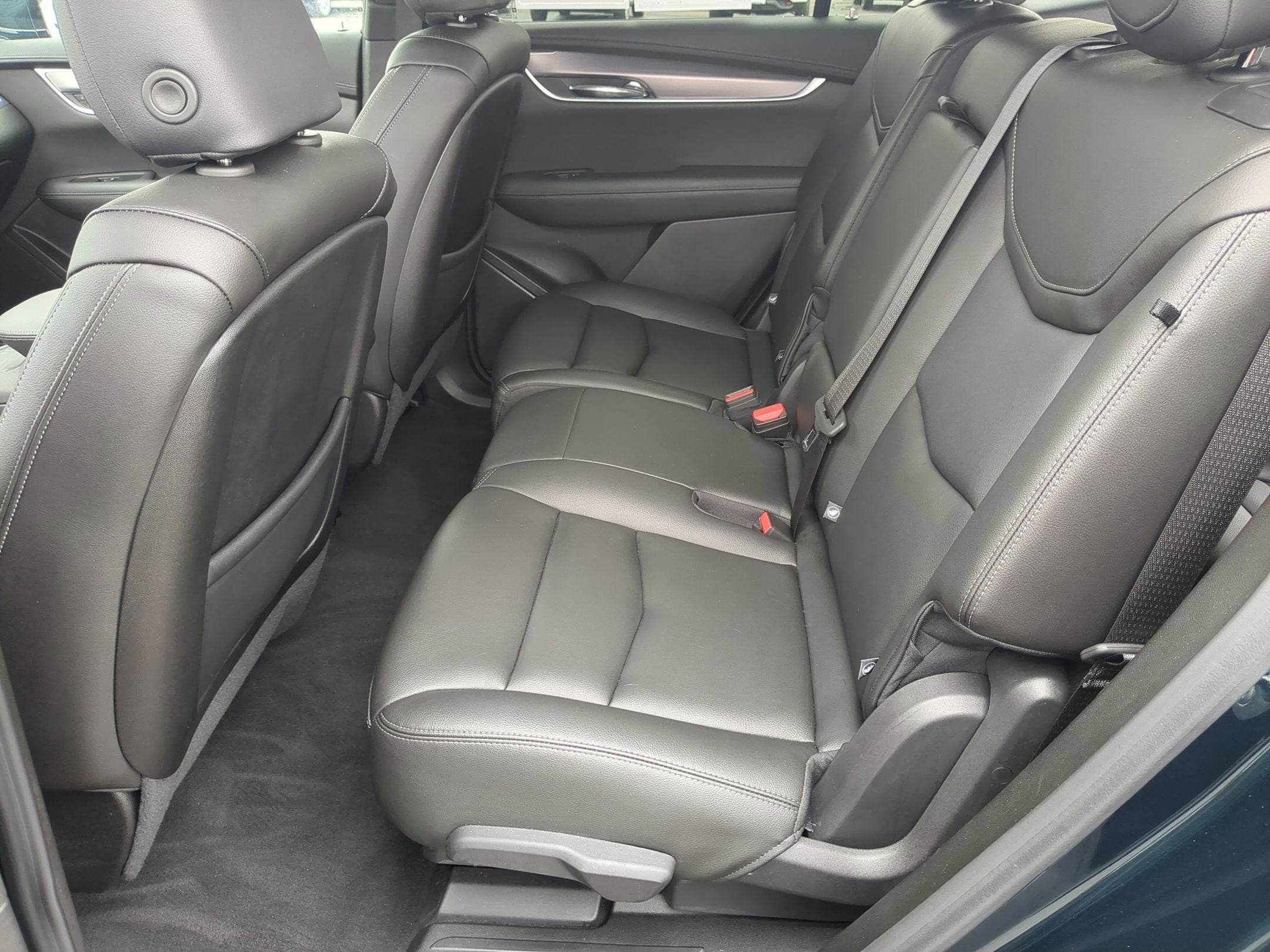 2024 Cadillac XT6 Luxury