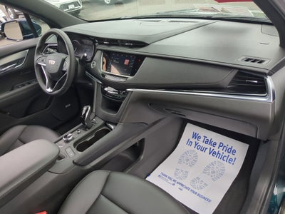 2024 Cadillac XT6 Luxury