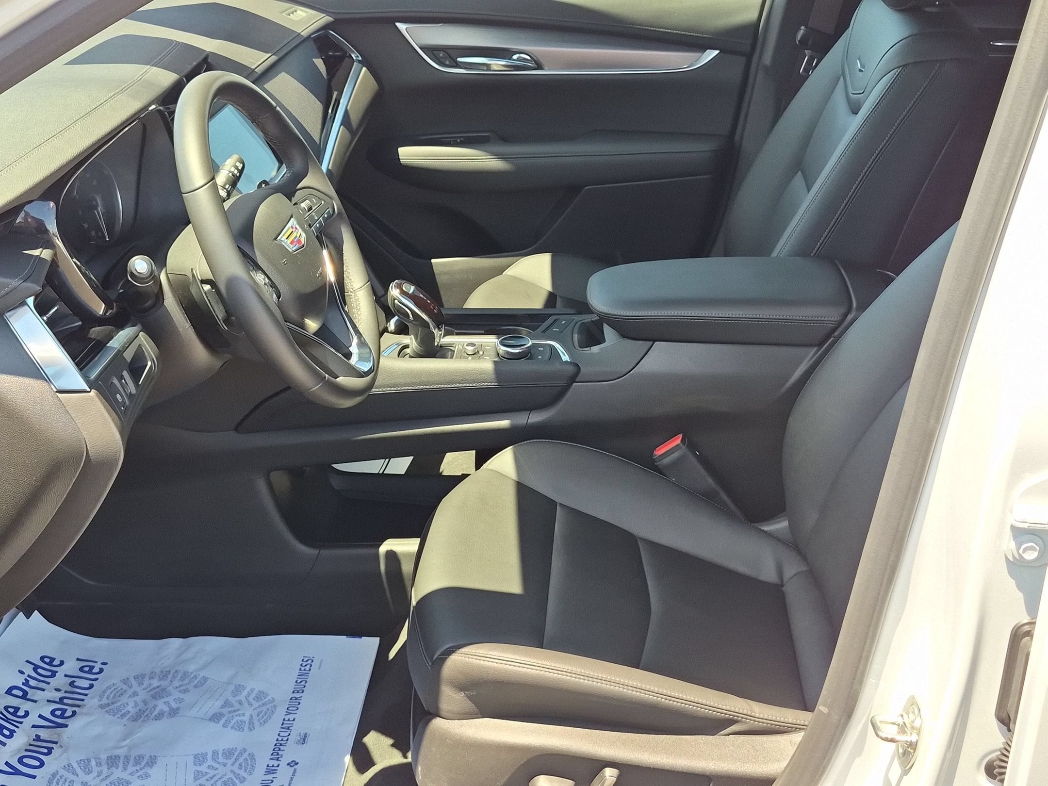 2024 Cadillac XT6 Luxury