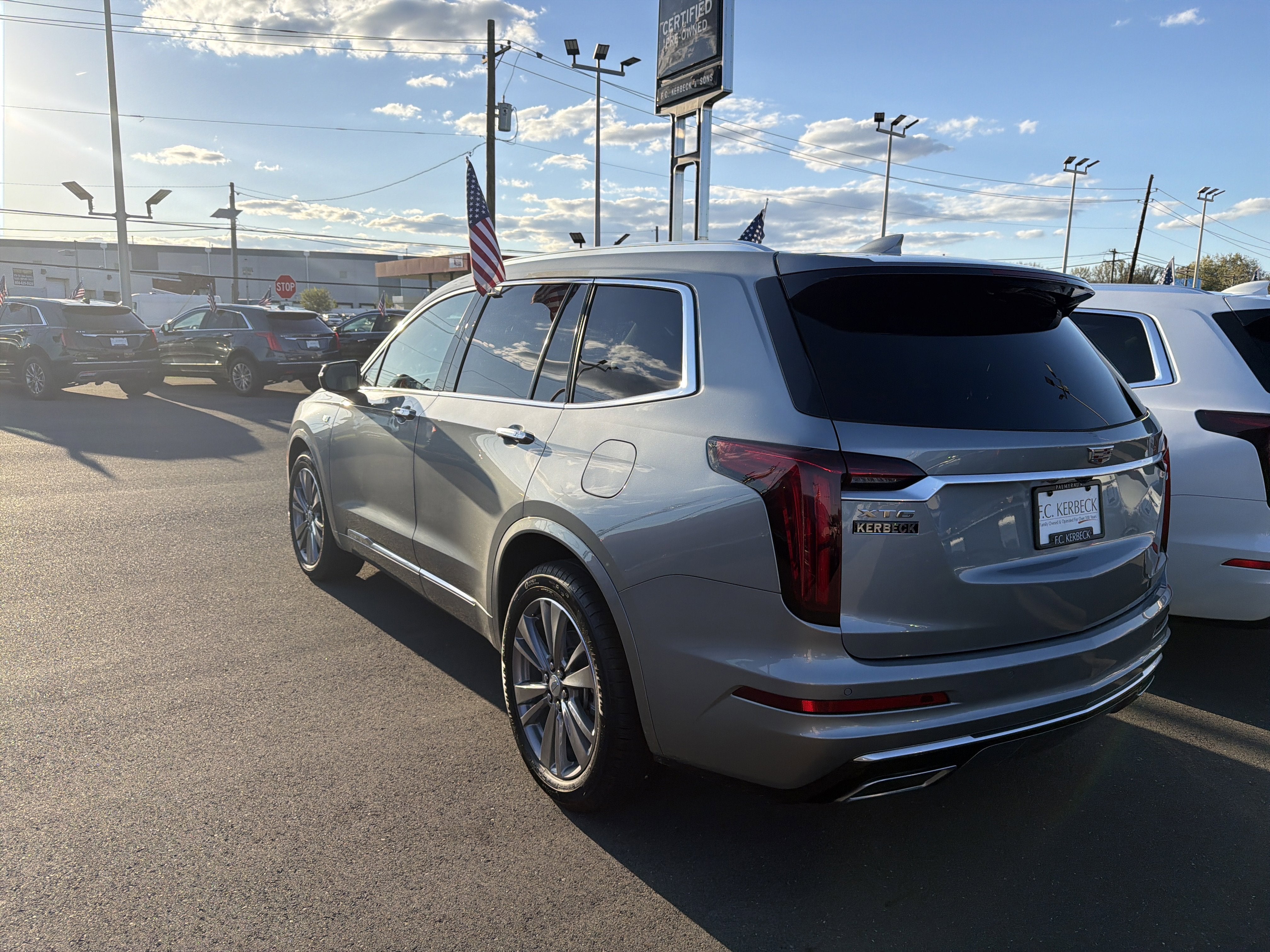 2025 Cadillac XT6 Premium Luxury