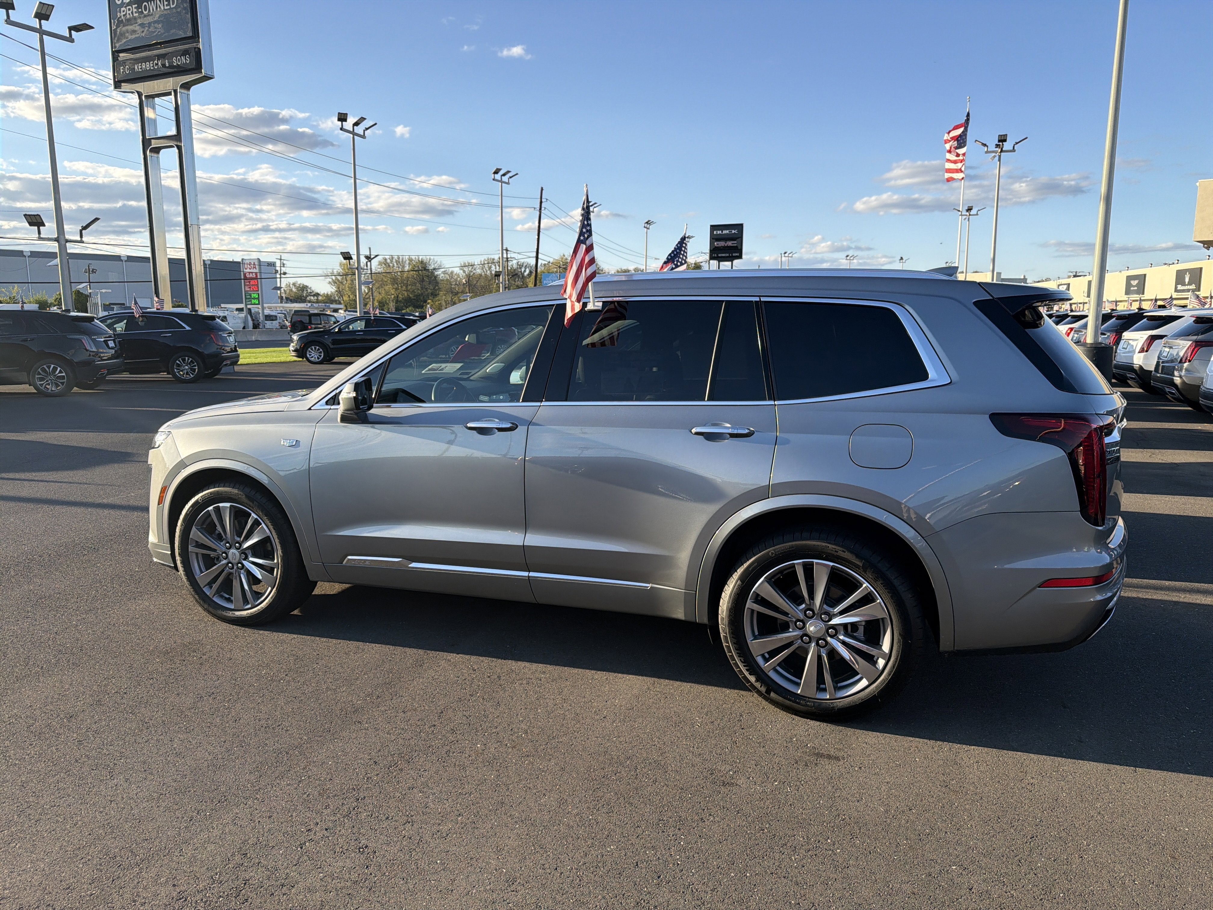 2025 Cadillac XT6 Premium Luxury