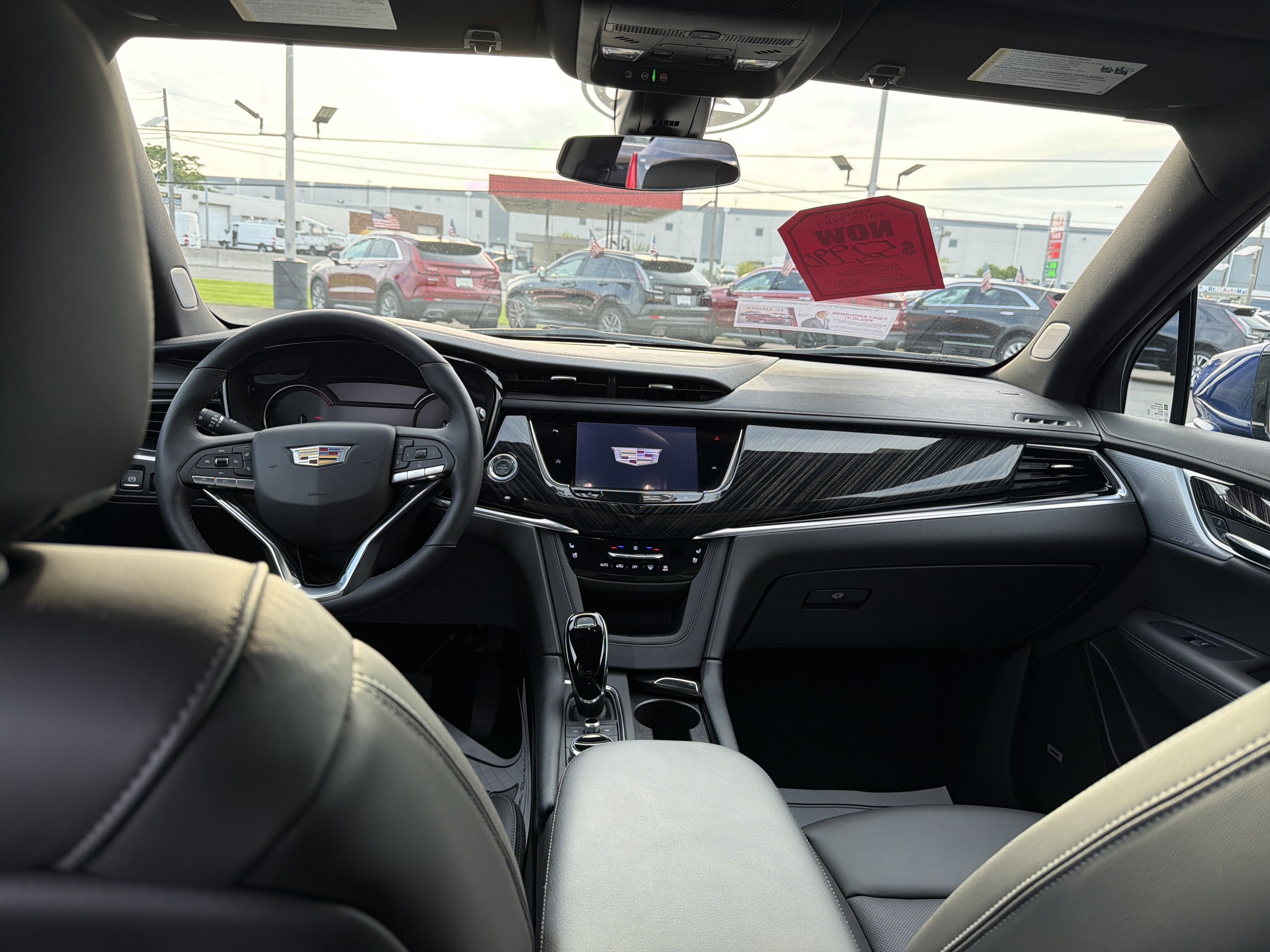 2025 Cadillac XT6 Premium Luxury