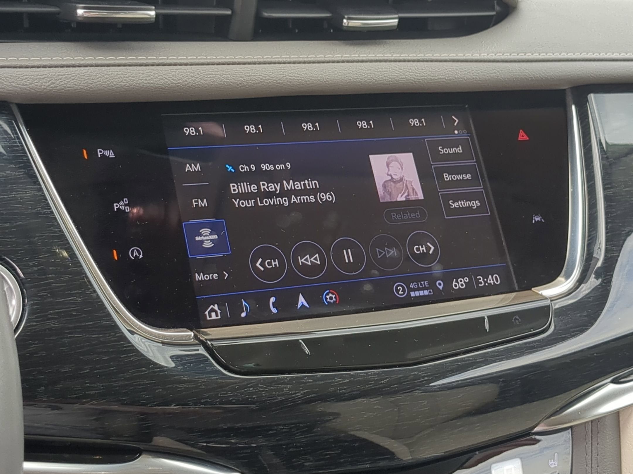 2023 Cadillac XT6 Premium Luxury