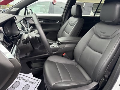 2023 Cadillac XT6 Premium Luxury