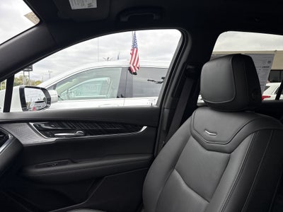 2023 Cadillac XT6 Premium Luxury