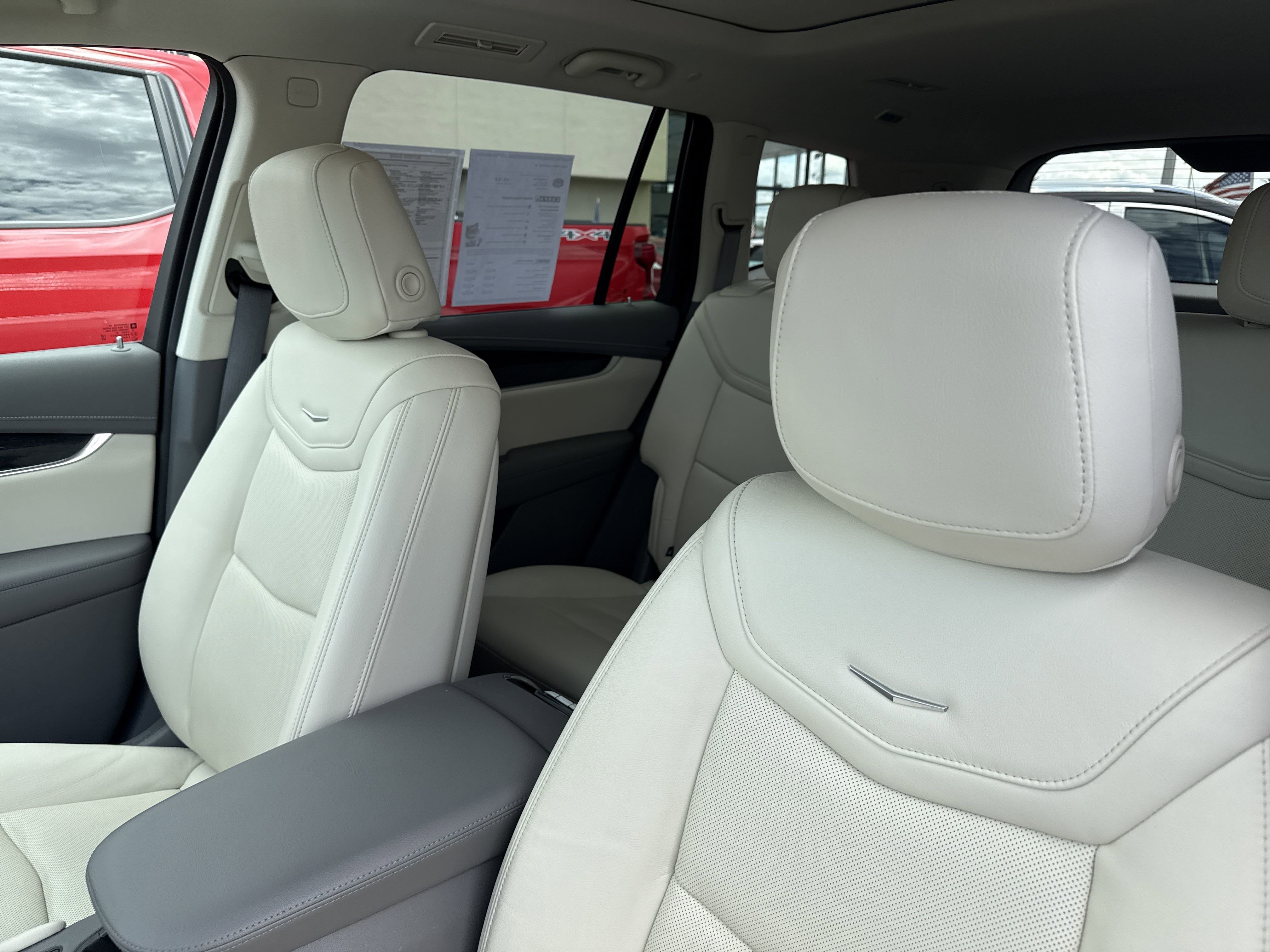 2020 Cadillac XT6 Premium Luxury