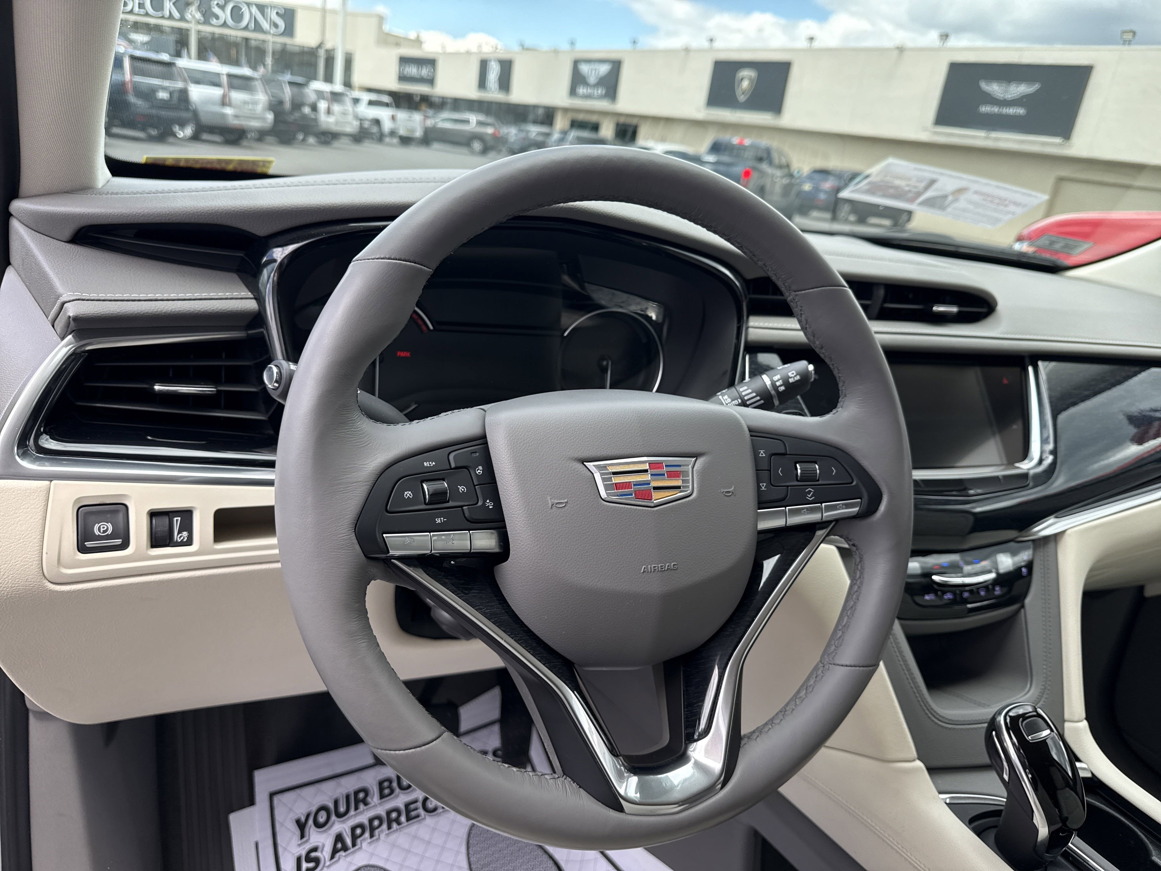 2020 Cadillac XT6 Premium Luxury