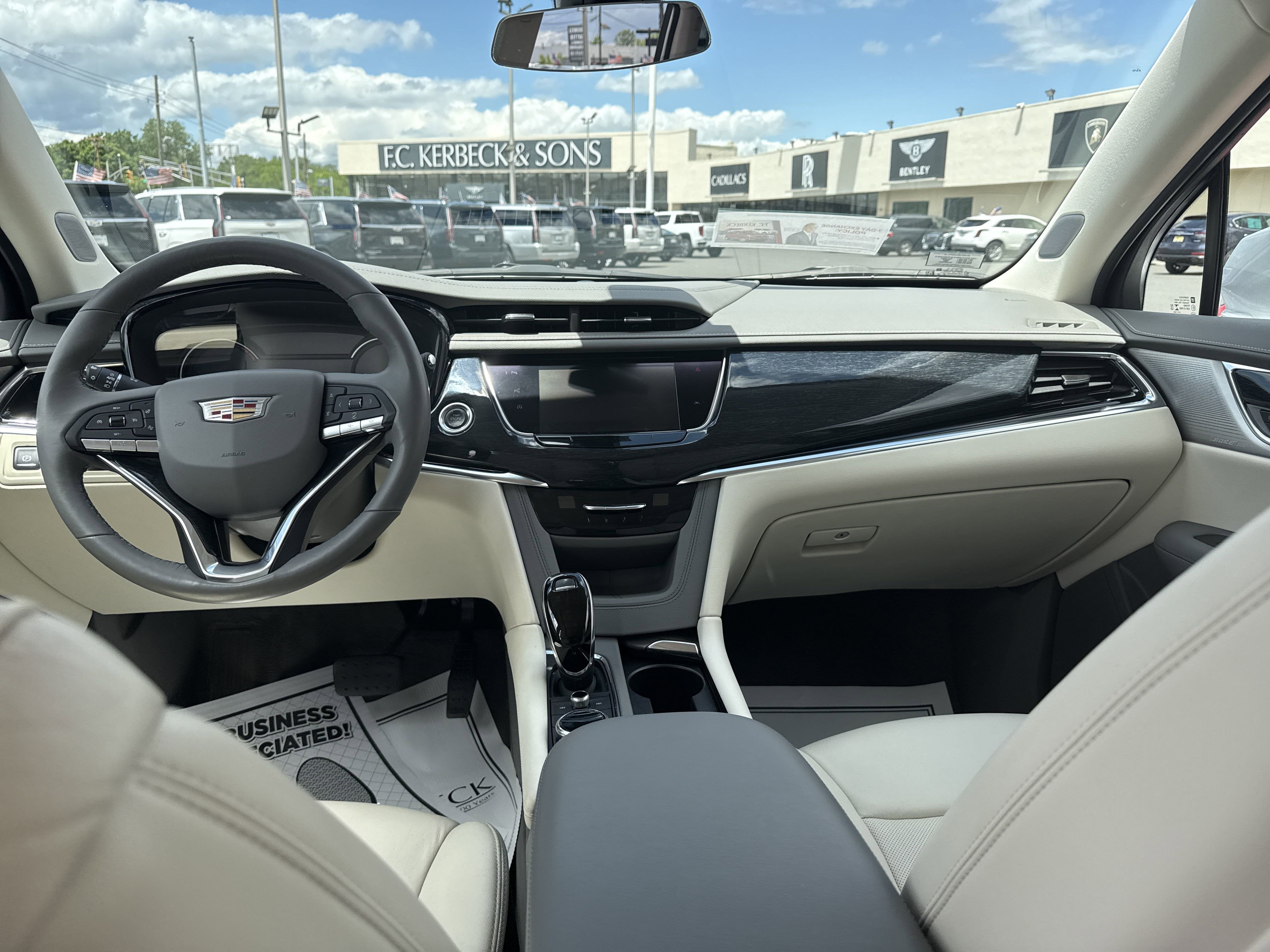 2020 Cadillac XT6 Premium Luxury